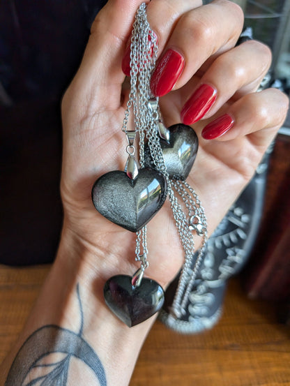 Un collier coeur en obsidienne argentée - Aurore Lune 