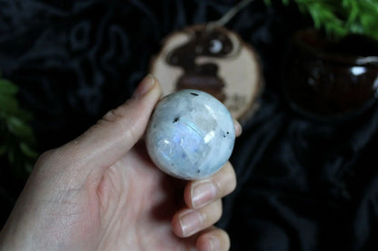 1 sphère labradorite blanche / pierre de lune arc en ciel 4.2cm - Aurore Lune 