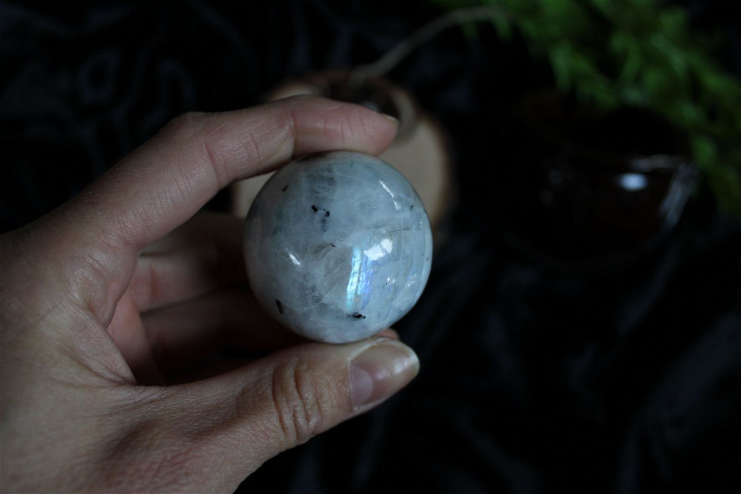 1 sphère labradorite blanche / pierre de lune arc en ciel 4.2cm - Aurore Lune 