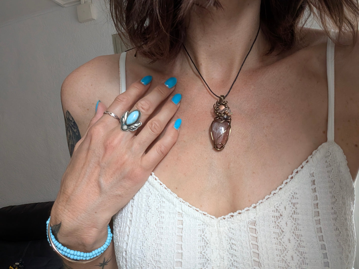 Collier pierre de soleil