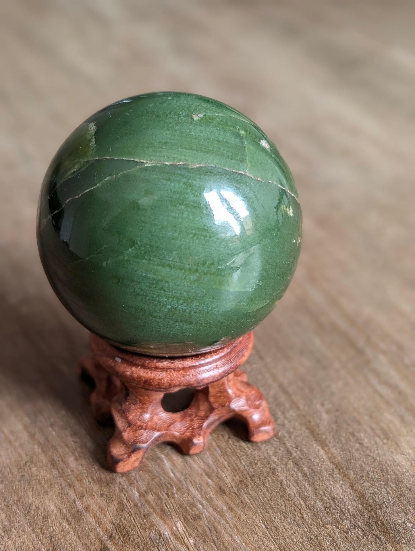 Sphère de tremolite 5.5 cm
