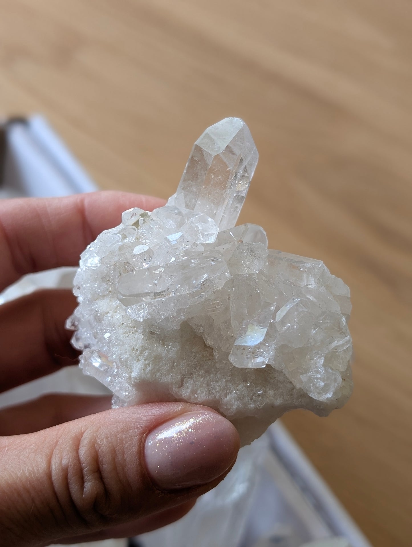 Pointe de cristal de roche brute grande taille