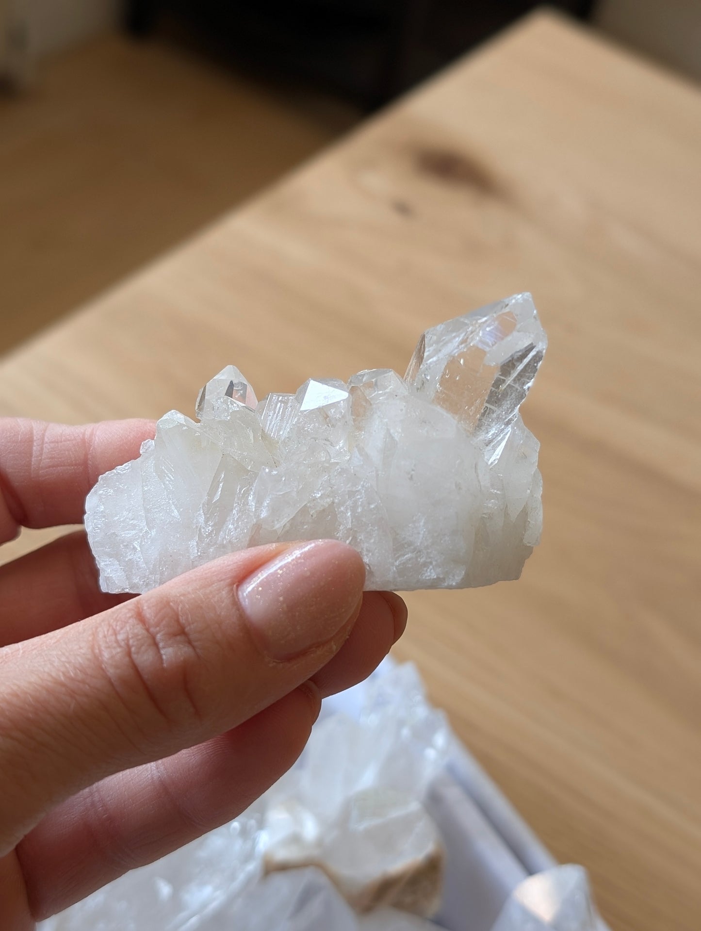 Pointe de cristal de roche brute grande taille