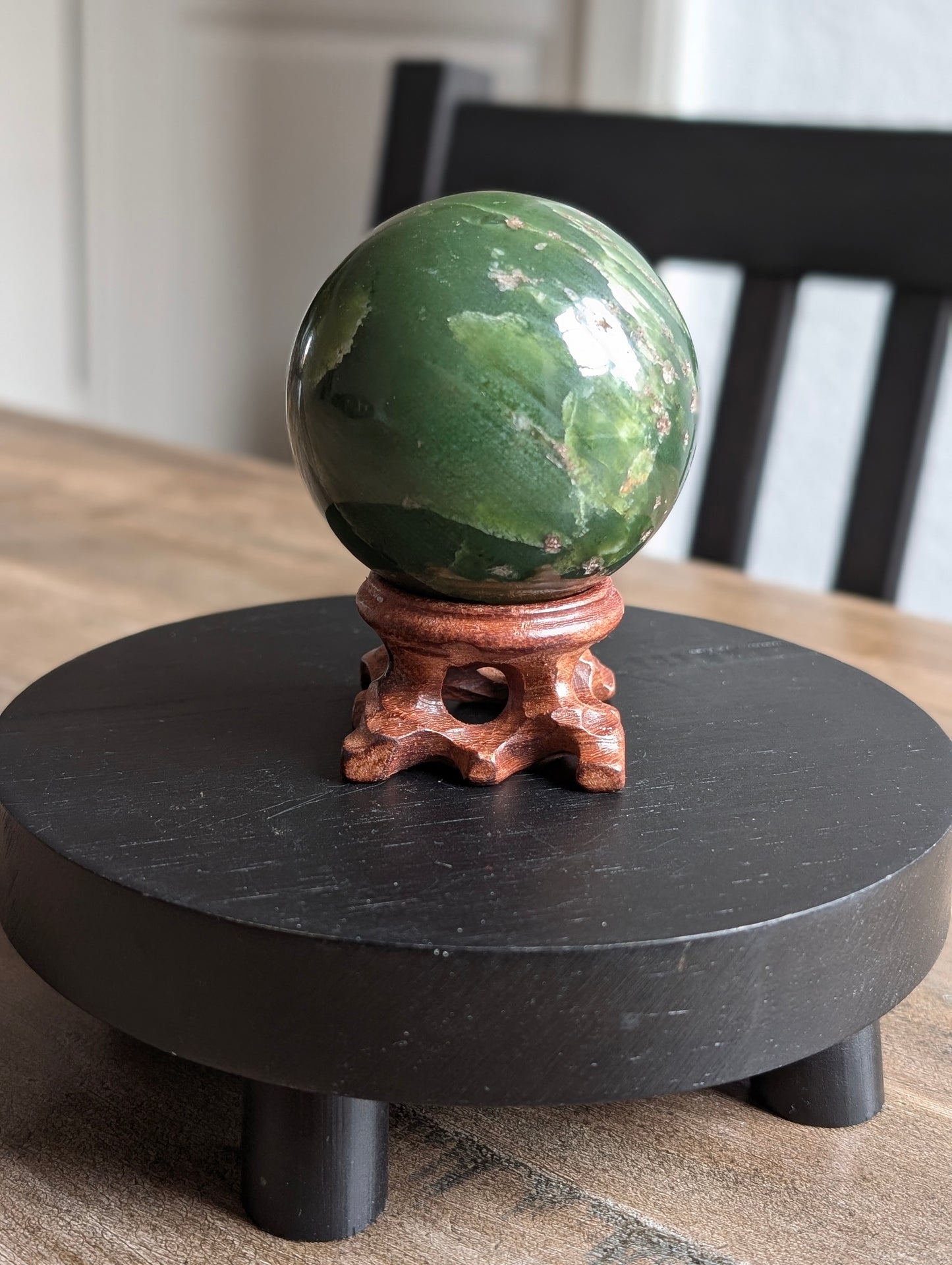 Sphère de tremolite 5.5 cm