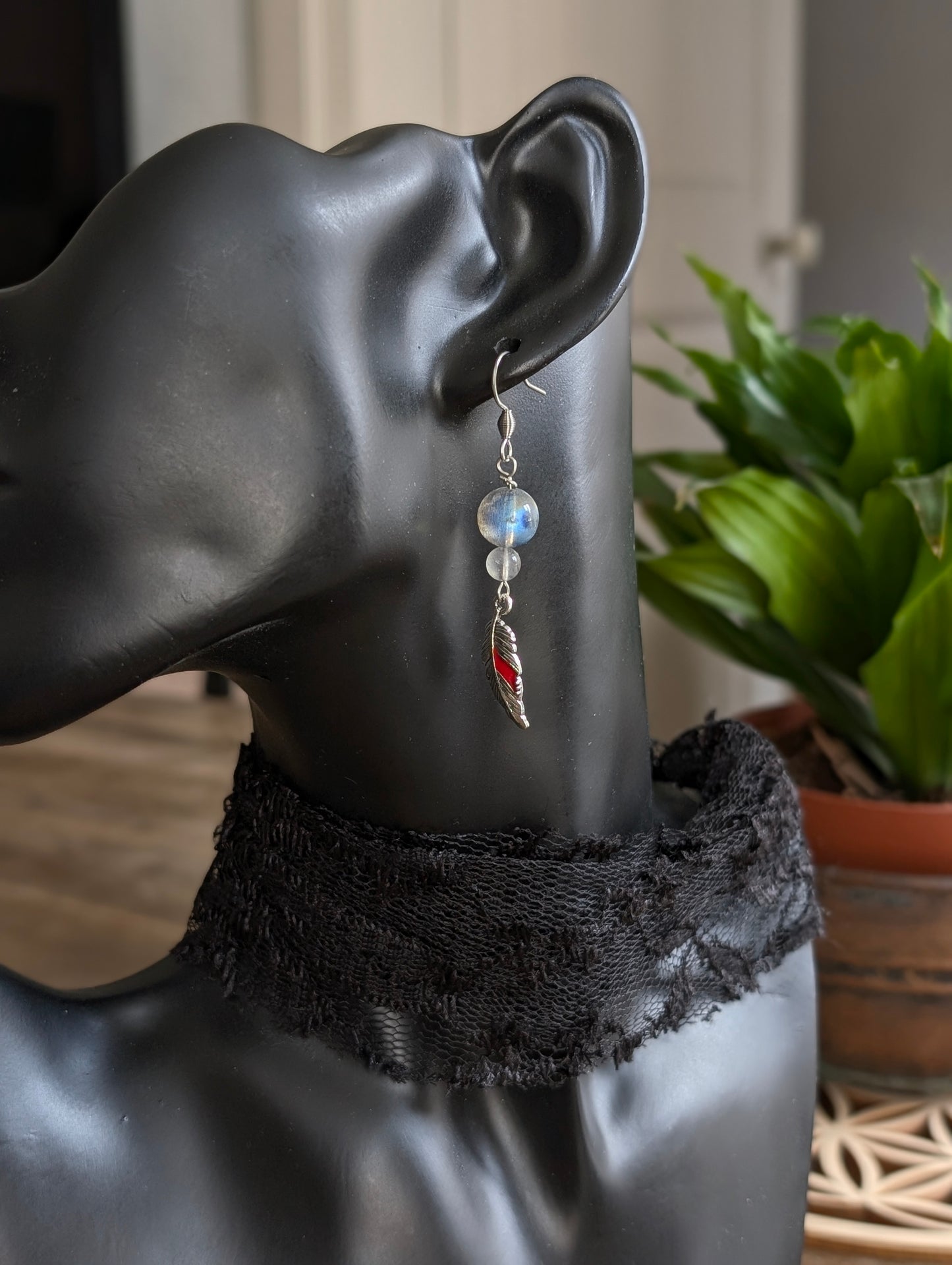 Boucles d'oreilles labradorites plumes