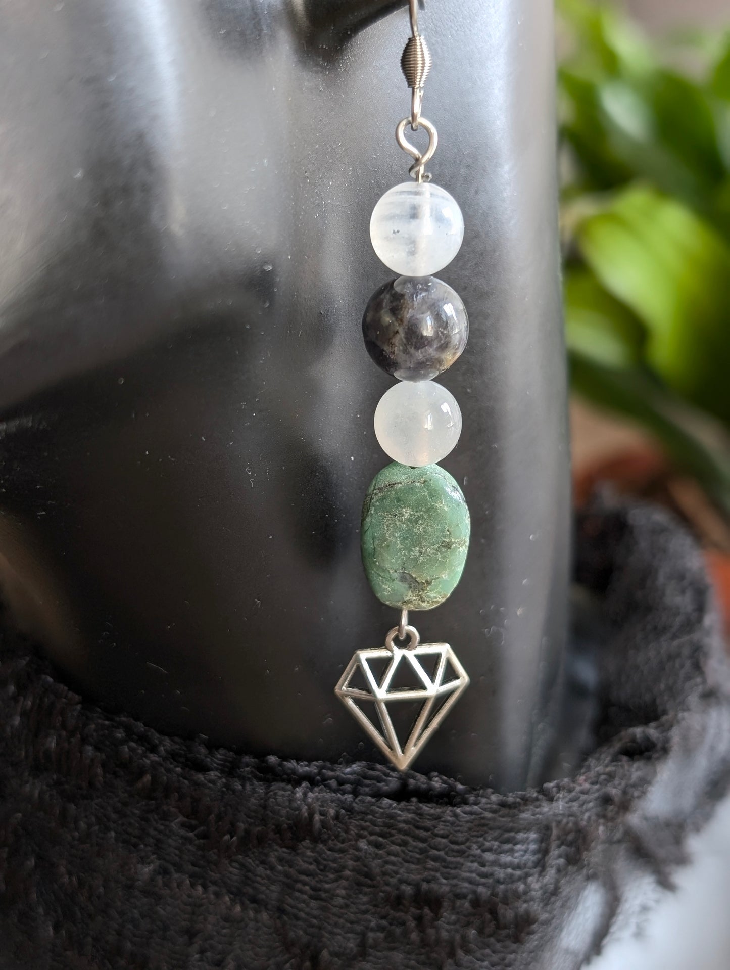 Boucles d'oreilles labradorite blanche chrysoprase cordiérite