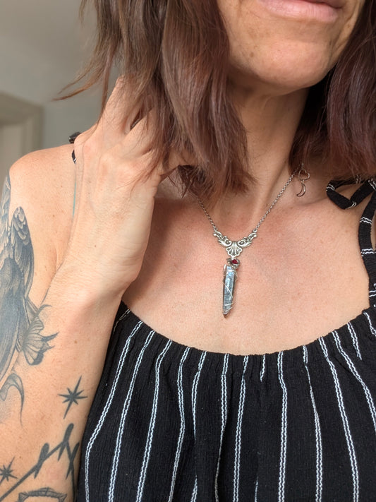 Collier avec jolie lodolite belge Bierghes