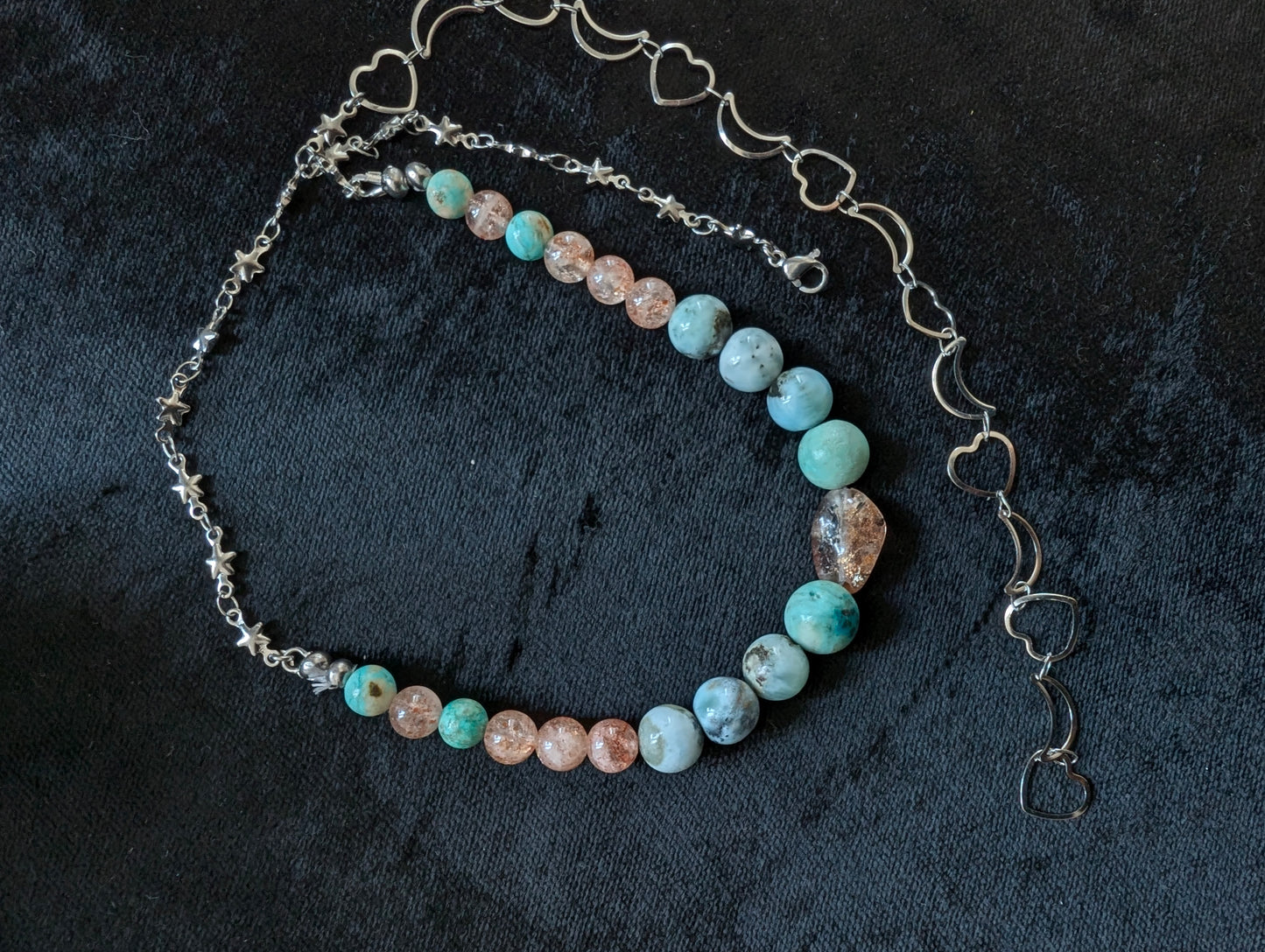 Collier unique larimar turquoise péruvienne pierre de soleil