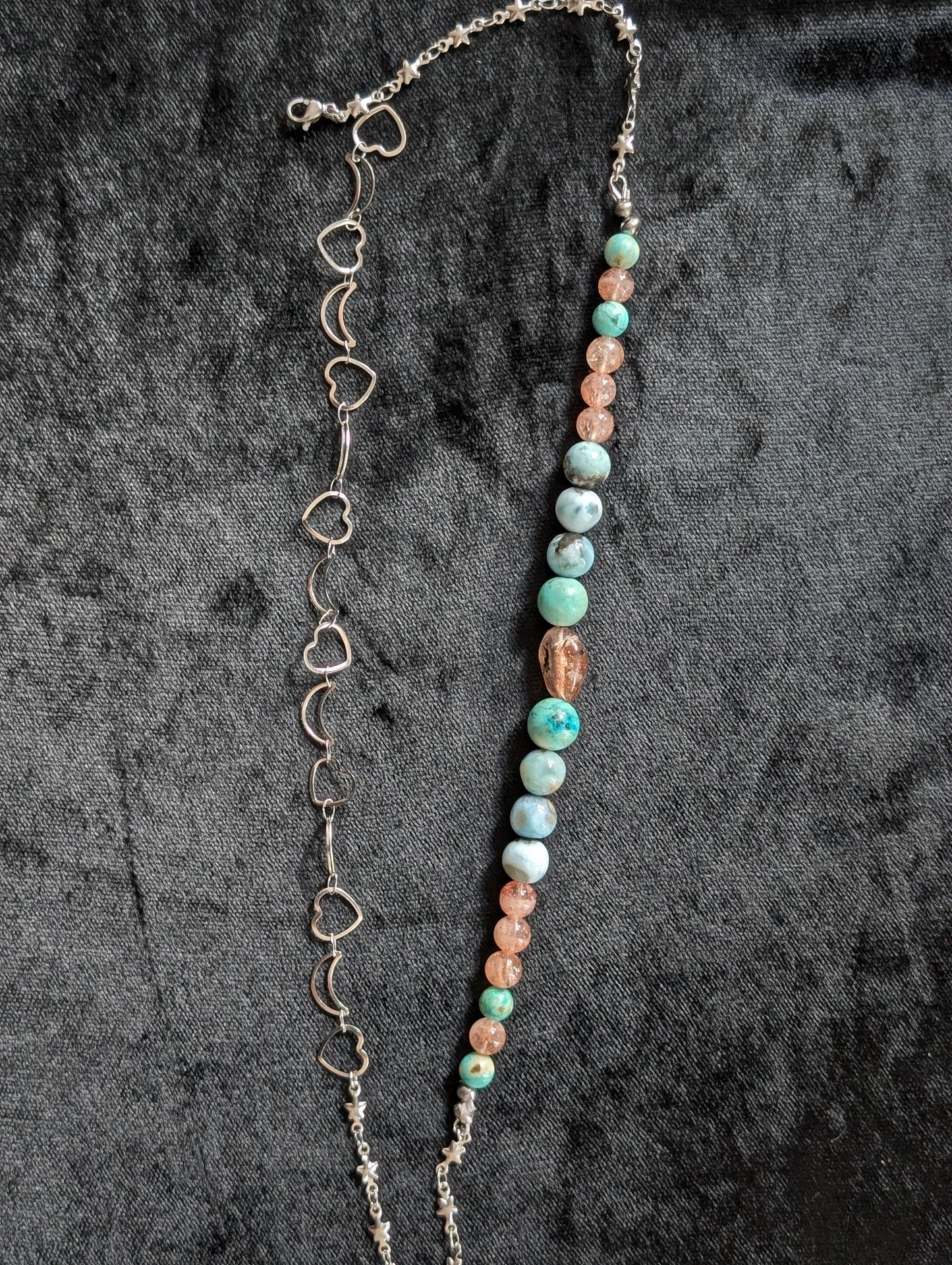 Collier unique larimar turquoise péruvienne pierre de soleil