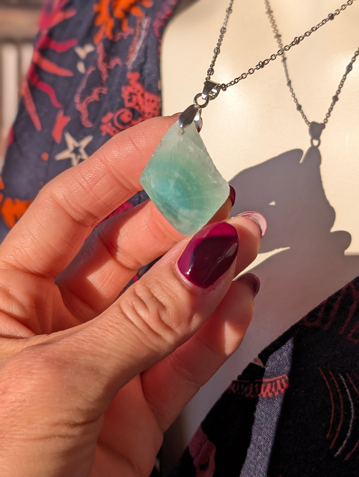Collier brut calcite bleue