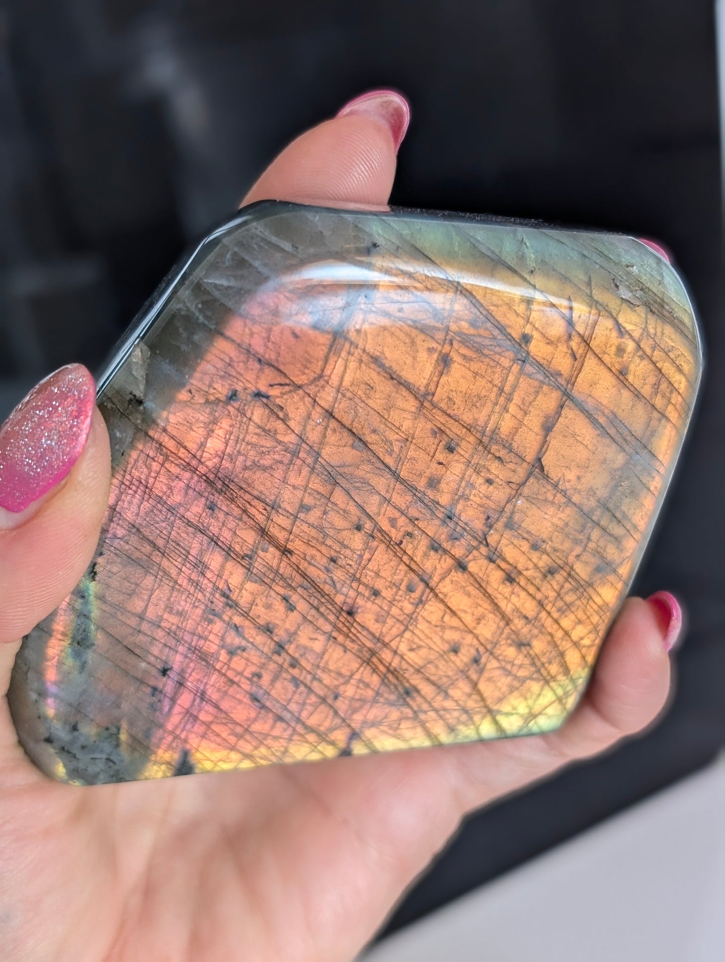 Labradorite à poser 640 g