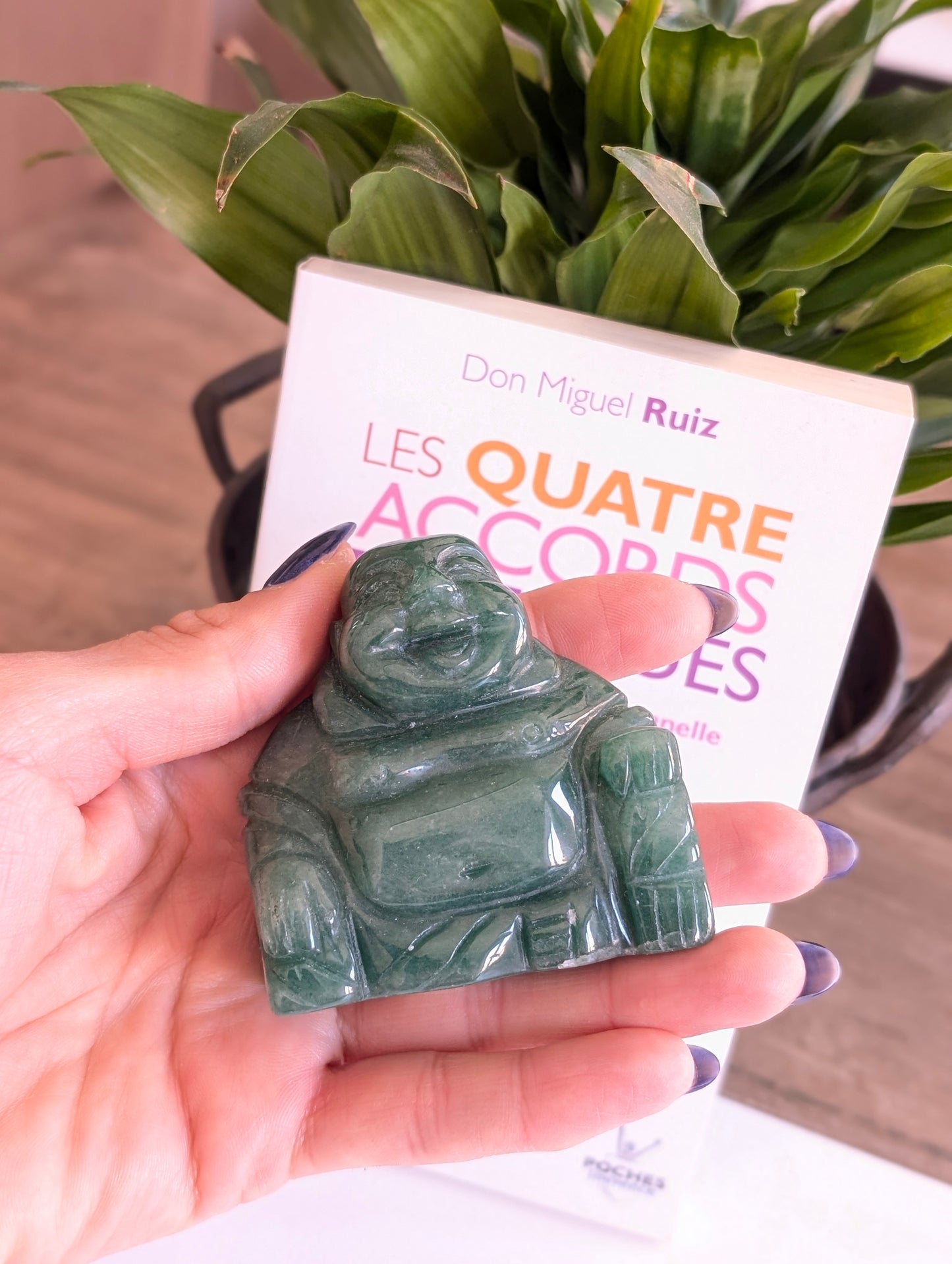 Bouddha en aventurine verte