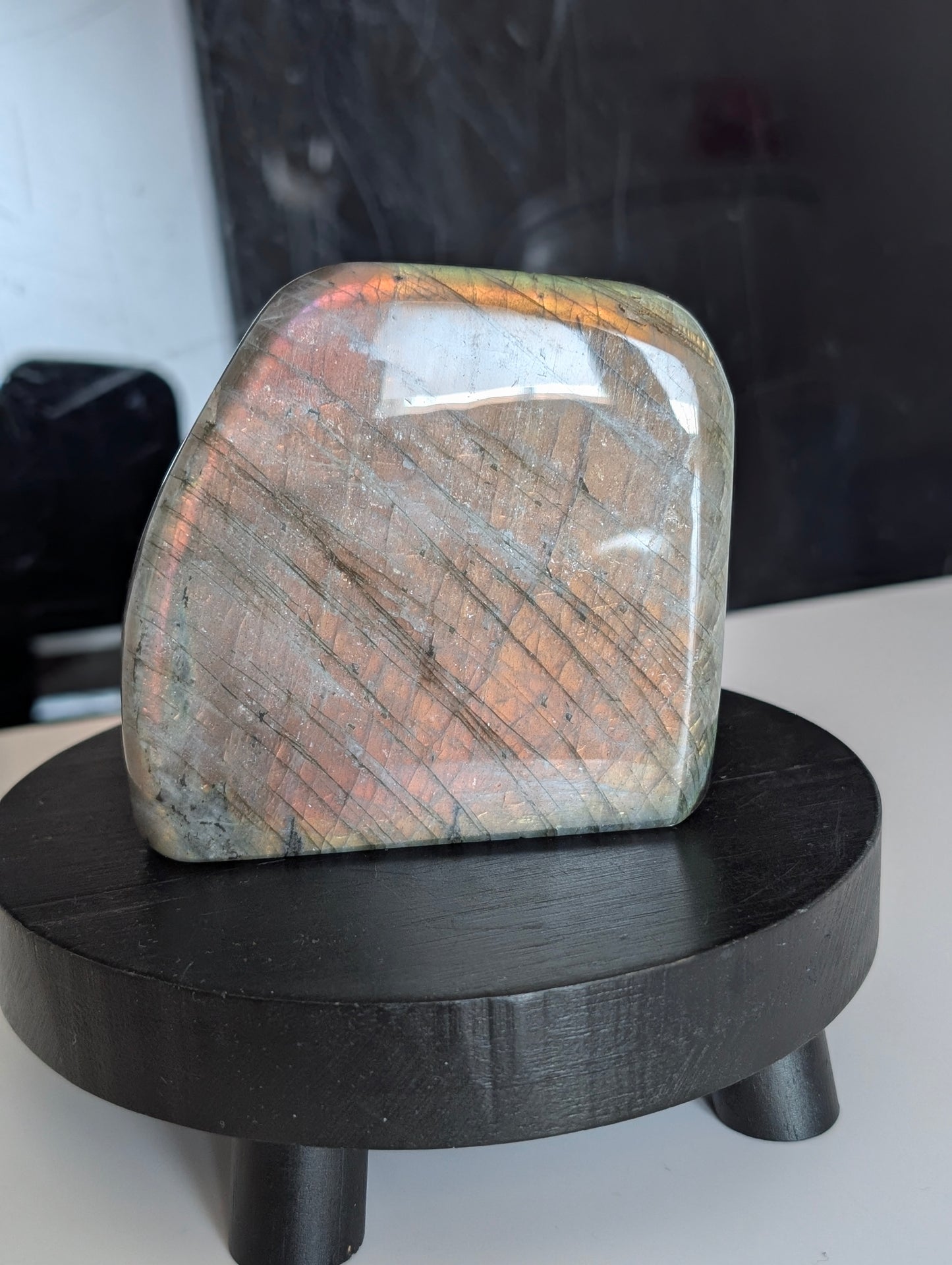 Labradorite à poser 640 g
