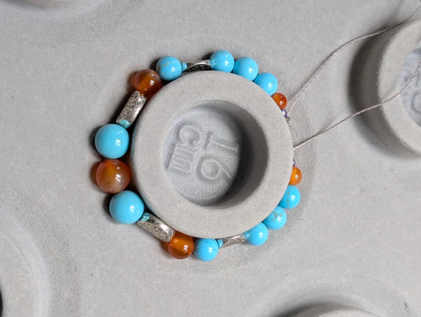 Bracelet couleur turquoise et cornalines 16 cm minimum