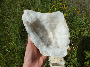 1 géode de cristal de roche 19x14 cm - AU CHOIX