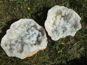 1 géode de cristal de roche B2 * 21 * 20 * 9 cm - 1.8 kilos
