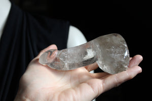 1 pénis en cristal de roche 12 cm