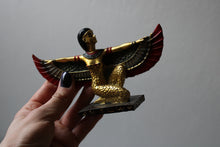 Charger la photo dans la galerie, Statuette Isis ailes déployées 15cm de large