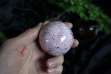 Charger la photo dans la galerie, 1 sphère rhodochrosite du Pérou 5.4 cm