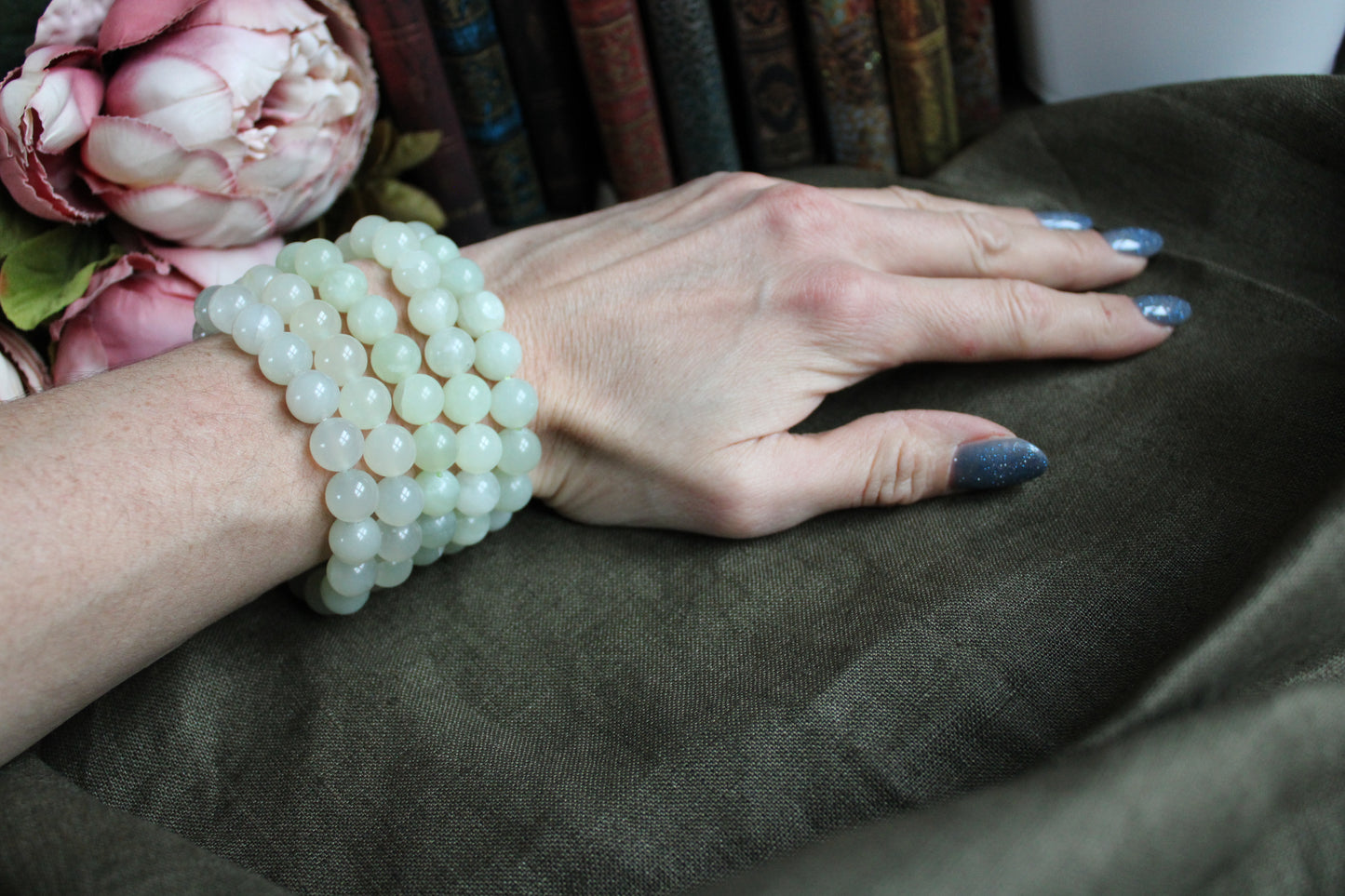 1 joli Bracelet de serpentine ou new jade perles 10mm