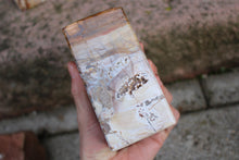 Charger la photo dans la galerie, Serre livres en bois fossile  - COLIS
