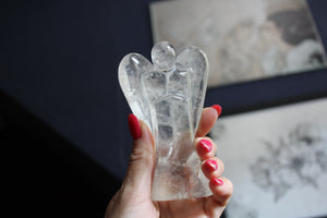 Un ange en cristal de roche 11.5 cm !!!