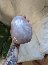 Charger la photo dans la galerie, 1 quartz rose à poser - 2.144 kg !